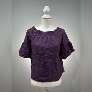 CLEARANCE! Off Shoulder Bell Sleeve Top Size S EUC